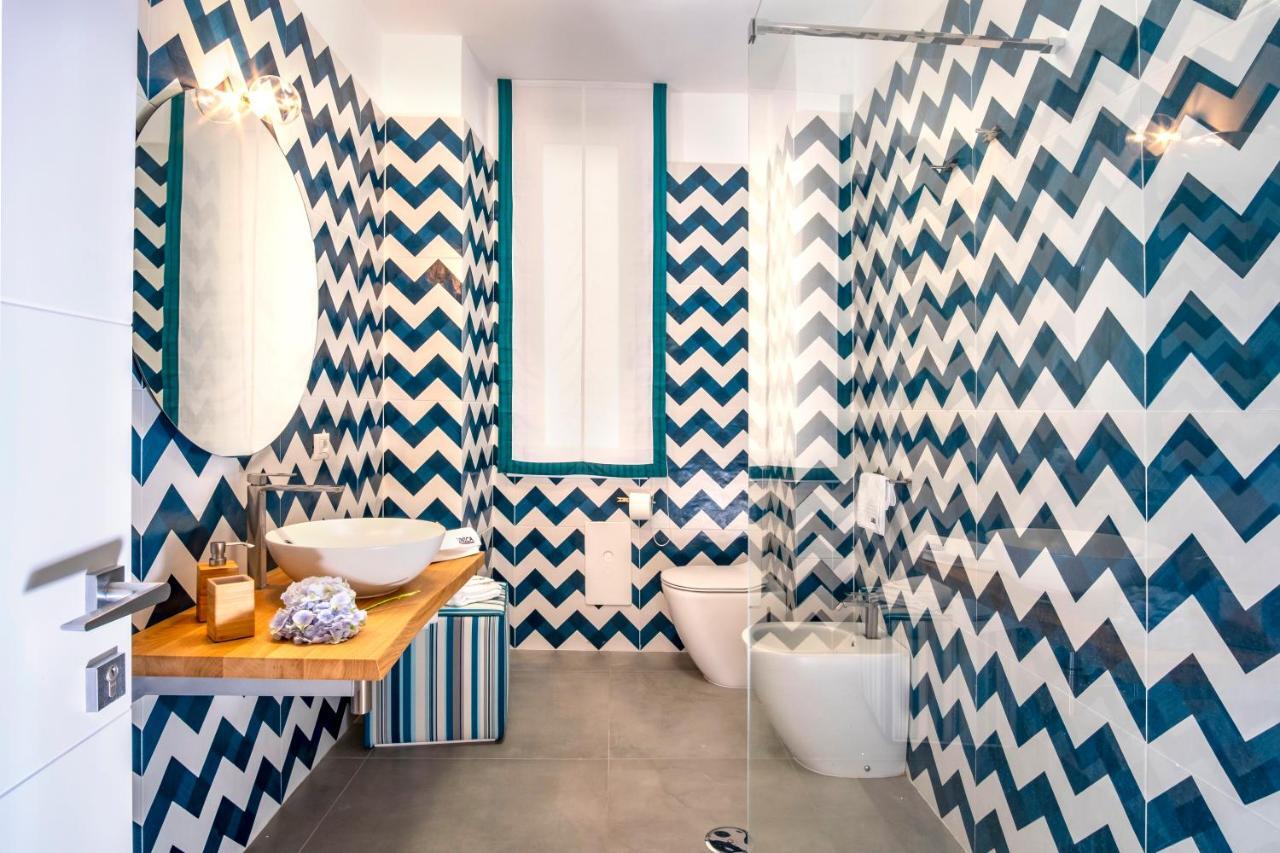 Yourhome - Unica Luxury Apartment カステッランマーレ・ディ・スタービア エクステリア 写真