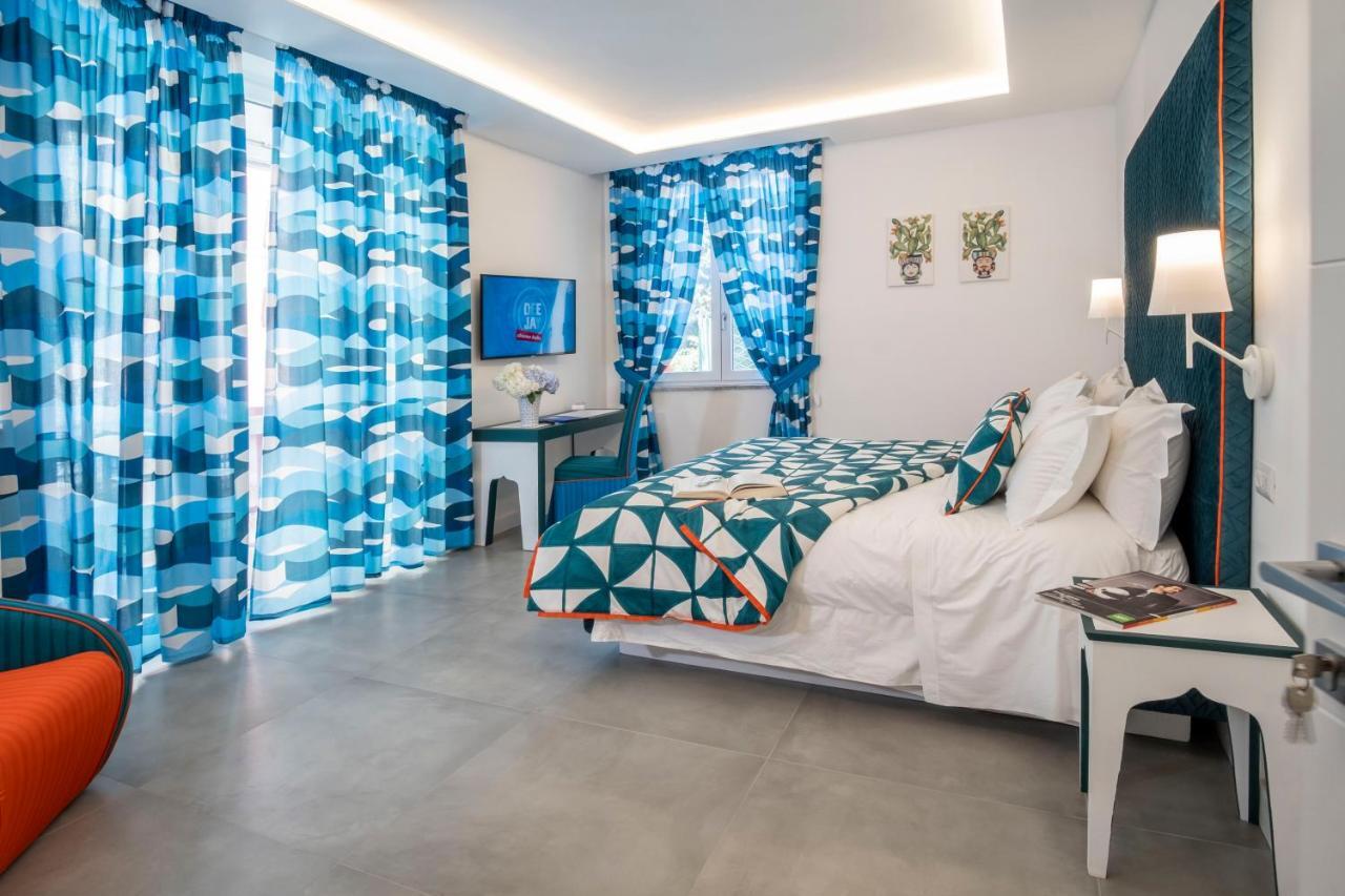 Yourhome - Unica Luxury Apartment カステッランマーレ・ディ・スタービア エクステリア 写真