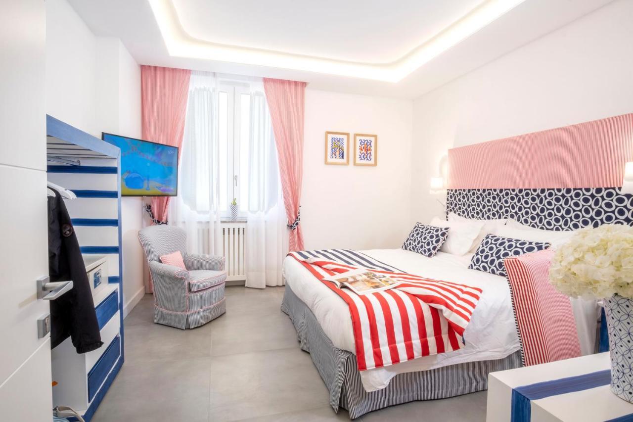 Yourhome - Unica Luxury Apartment カステッランマーレ・ディ・スタービア エクステリア 写真