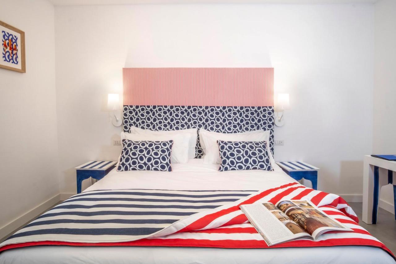 Yourhome - Unica Luxury Apartment カステッランマーレ・ディ・スタービア エクステリア 写真
